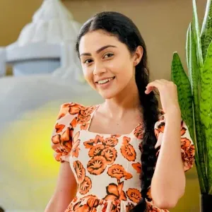 Savindi Senaliya